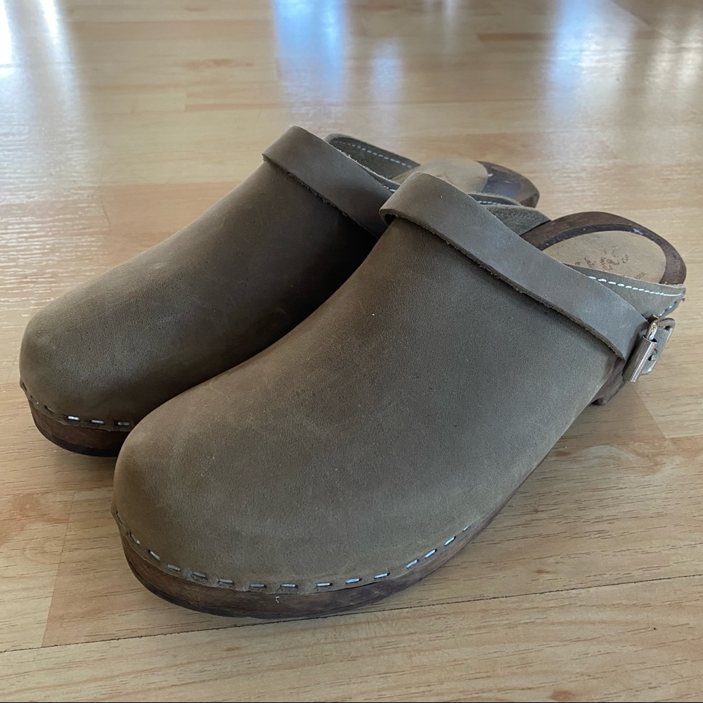 Lotta’s From Stockholm Classic Suede Clogs